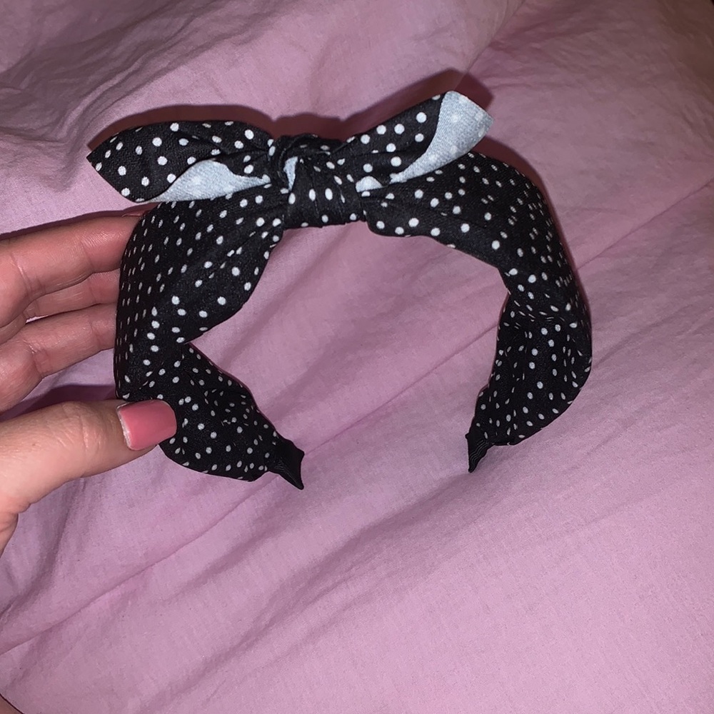 Black and white polka dot headband